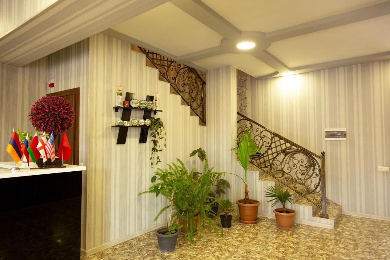 Hotel Felisa Guiumri Exterior foto